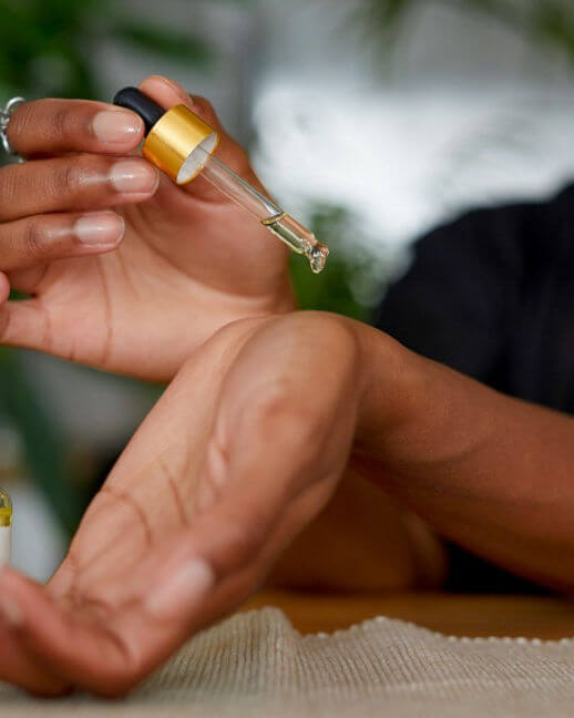 Essential Oils: A Patch Test is Essential for Skin Safety! – Vibe 320